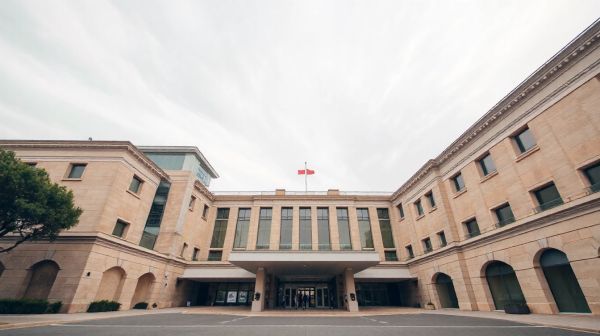 Les meilleures options pour se rendre à l'hôpital de Nîmes